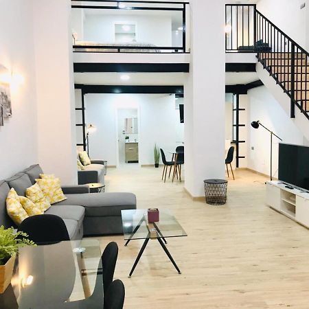 Modern & Spacious Apartment In Plaza De La Merced Màlaga Exteriér fotografie